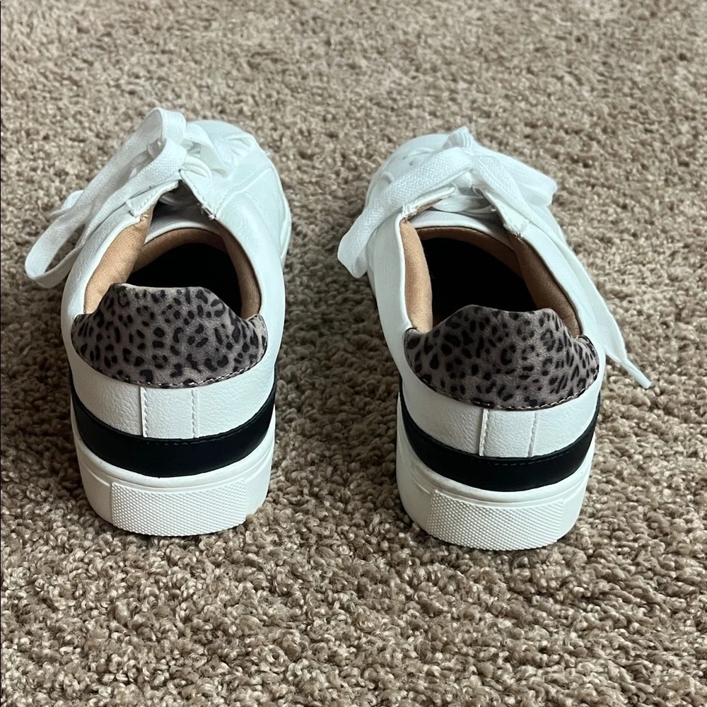 NWOT DV by Dolce Vita White Leather Sneakers with Animal Print Accent